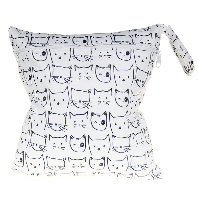 Nassbeutel in weiß mit Katzen