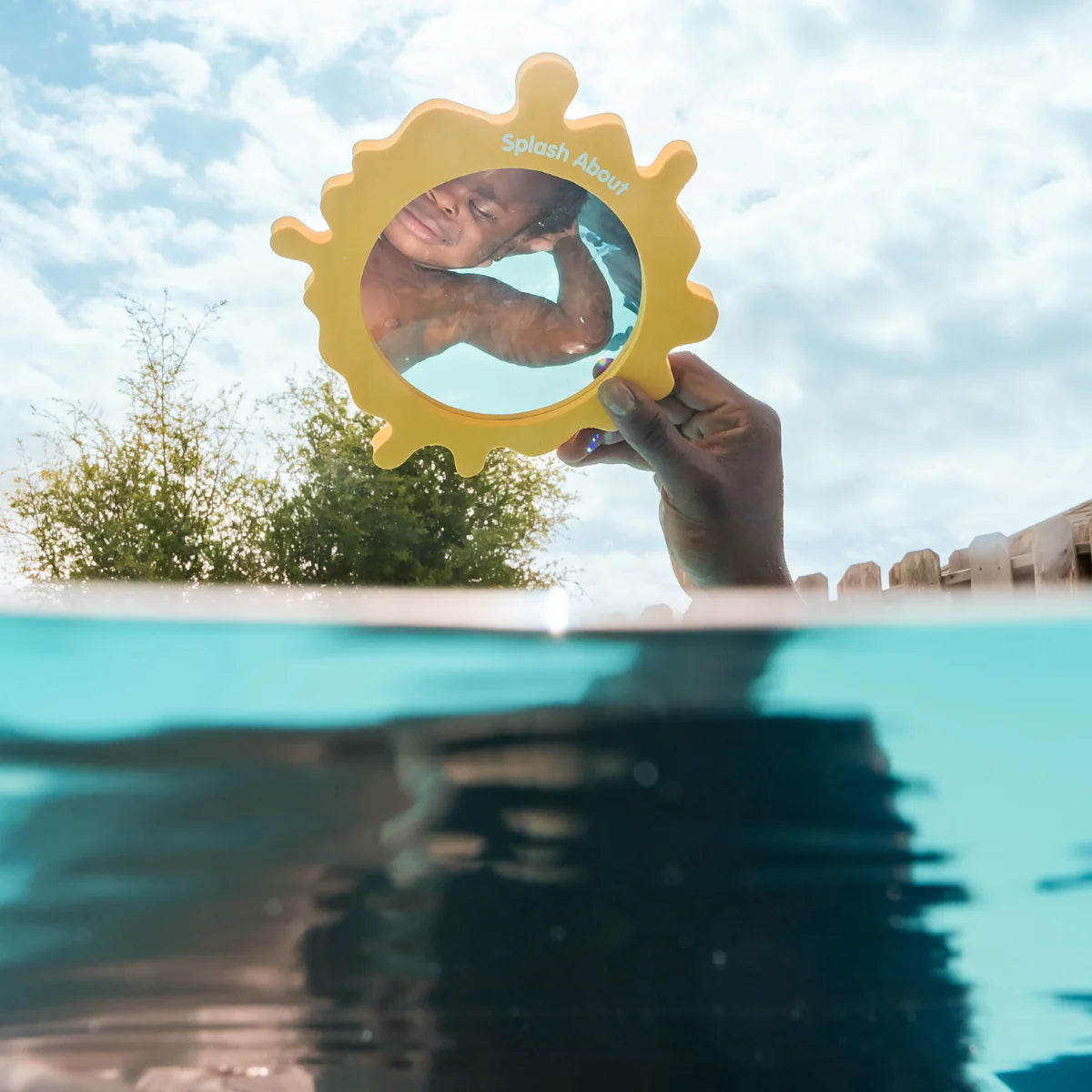 Pool- und Badezimmerspiegel von Splash About