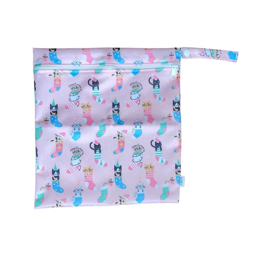 Nassbeutel in rosa mit Katzen