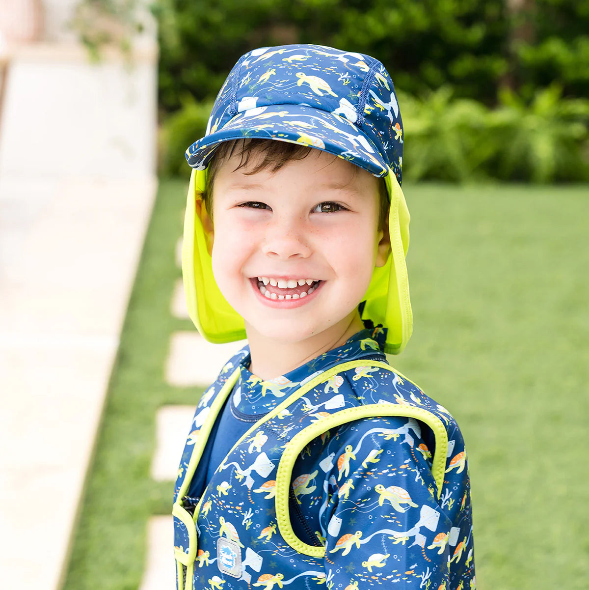 UV Sonnenhut mit Nackenschutz für Baby und Kind "Turtle Tide"
