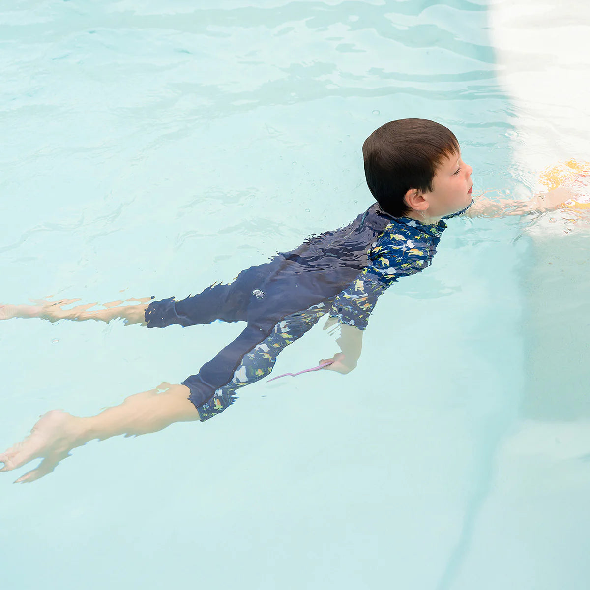 Neopren-Sun & Sea Suit "Turtle Tide" mit Sonnenschutzfaktor 50+