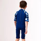 Junge trägt UV Schwimmanzug "Up In The Air", Ansicht von hinten