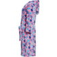 Fleece-Bademantel für Kinder in rosa mit blauen Blumen Seitenansicht